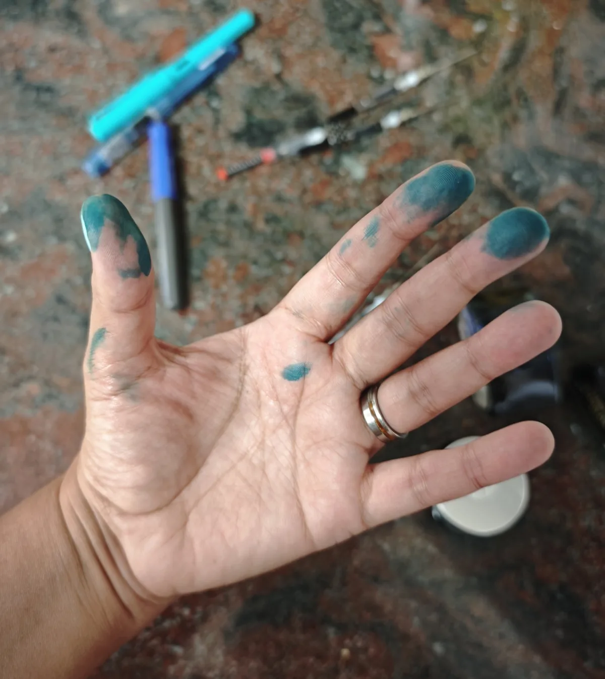 Got my hands stained with fountain pen ink